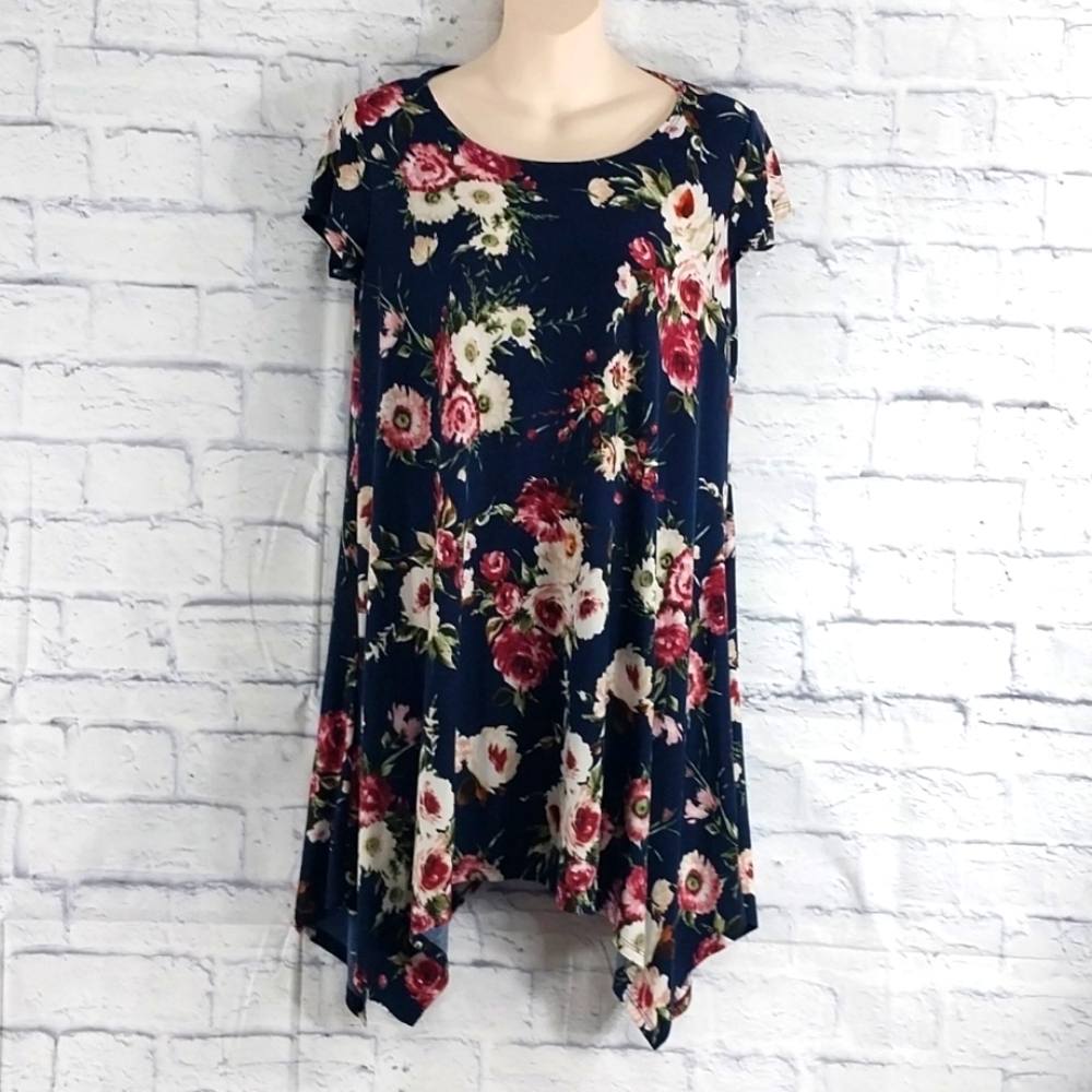 🔵BOGO FREE🔵 Wilde Dress Loose Fit Floral Short Sleeve Sz S